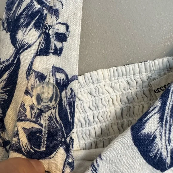 Abercrombie & Fitch Women’s Sweetheart Neck Cropped Print Women's Tank Top - Picture 3 of 10